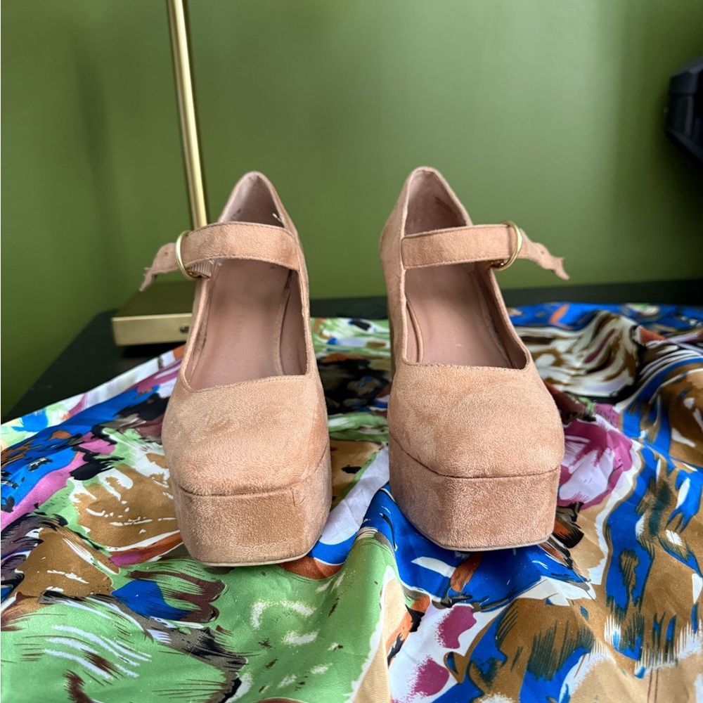 Chinese Laundry Tan Suede Platform Mary Jane’s